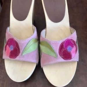 New Coach Maleney pink suede wood wedge sandal 6.5